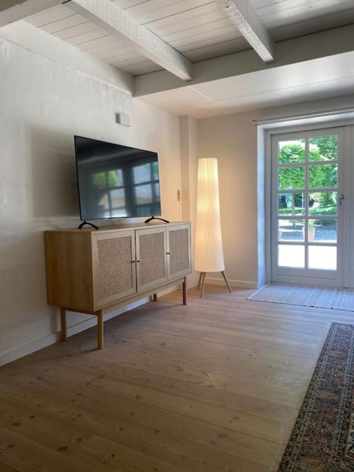 Mindedalen - Idyl Taet Pa Alt Og Helt I Fred Apartment Billum Ngoại thất bức ảnh